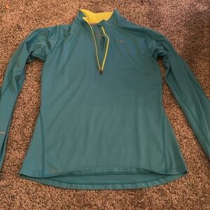 Nike women’s running shirt